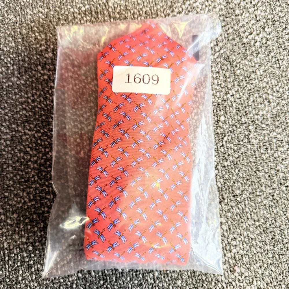 Brooks Brothers Tie Makers Silk Printed In Italy Coral Pink Dragonfly Necktie